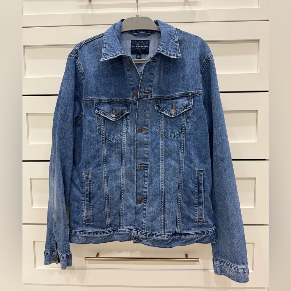 Lucky Brand Men’s Blue Denim Trucker Jacket